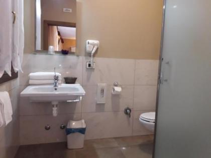 Hotel Tintoretto - image 15