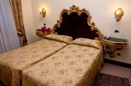 Residenza d'Epoca San Cassiano - image 17