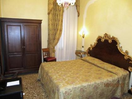 Residenza d'Epoca San Cassiano - image 19