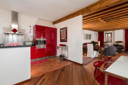 Venice Heaven Apartments - Ca Giulia apartment with private living TERRACE on last floor no lift - image 10