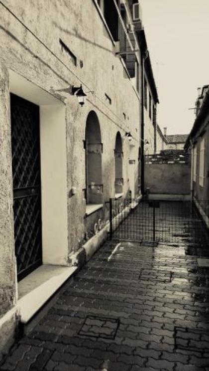 Cannaregio II Apartments - image 9