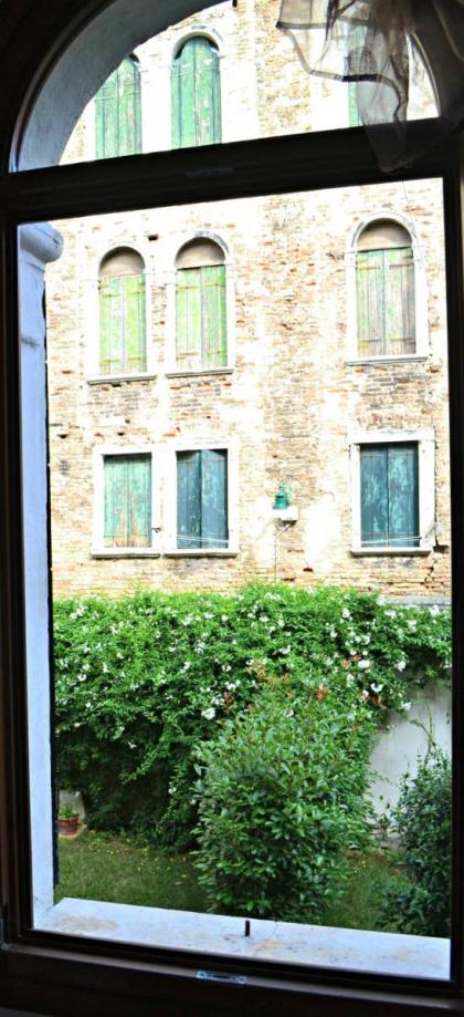 Key of Venice Guest House - image 21