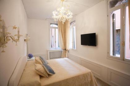 Antico Mercato - image 30