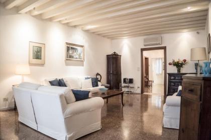 Accademia Terrazza - image 25