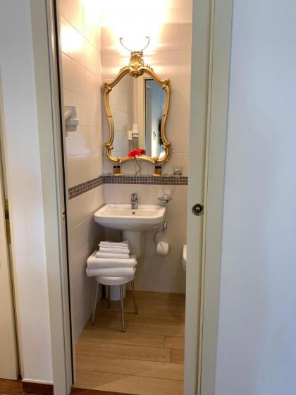 Rio del Piombo Suites - image 30