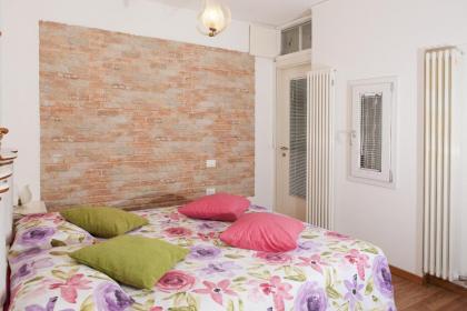 Appartamento Piera Rossa at yourhomefromhomeinvenice - image 28