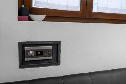 Santa Fosca Cozy Apartment - image 22