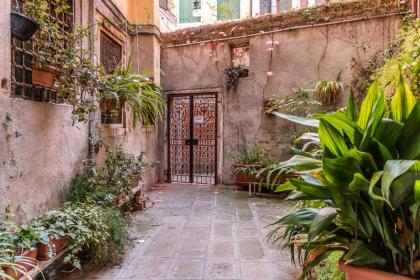 Ca' Ludovica @RialtoBridge - image 27