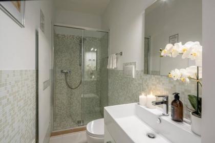 Biennale Palace R&R - image 25