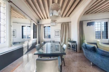 Ca' Erizzo dream apartment spectacular views from the amazing terrace! - image 29