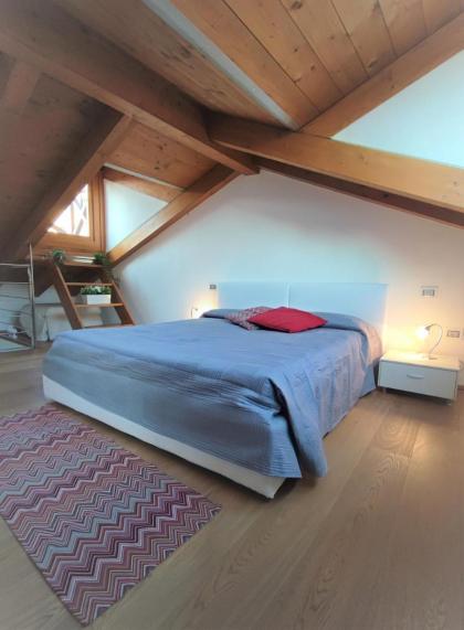 Pandora Flat with Altana - image 22