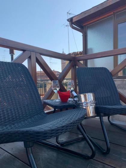 Pandora Flat with Altana - image 25