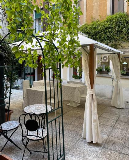 Hotel Apostoli Garden - image 28