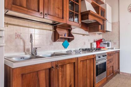 Colombina House close to the Train Station - image 21