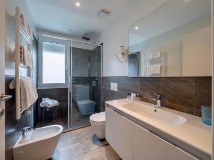 Venice Green Residence - image 23