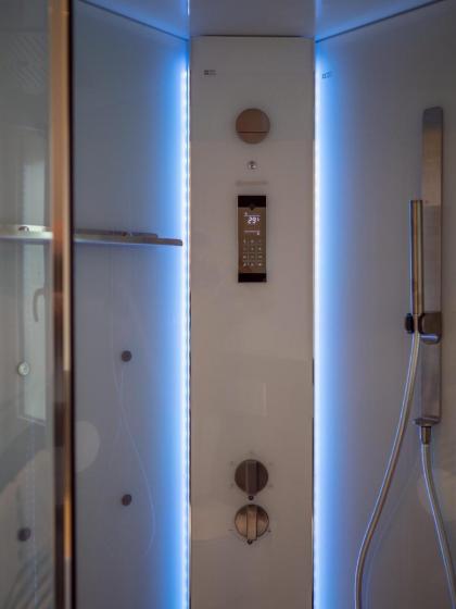 Venice Green Residence - image 25