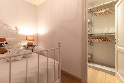 Italian Experience-San Zaccaria Boutique Apartment - image 27