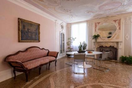 Mocenigo Grand Canal Luxury Suites - image 30