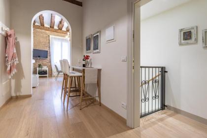 Italian Experience-Venice Boutique Apartment - image 27