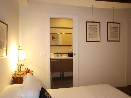 Al pozzo dei Scoacamini 100 m from San Marco ground floor - image 28