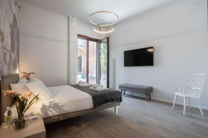 Palace Canal View by Wonderful Italy - image 23