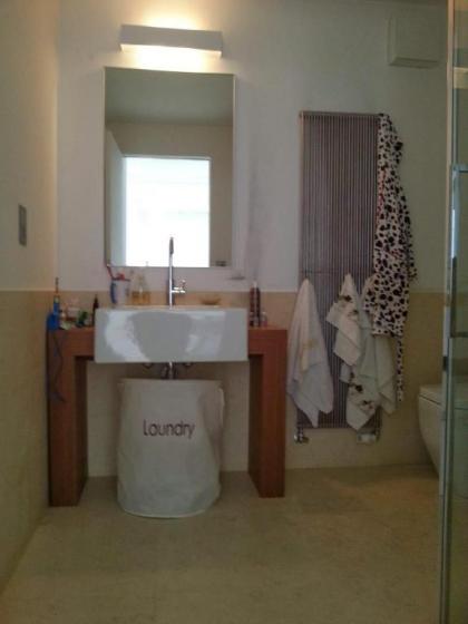 Loft on the Lagoon - image 26