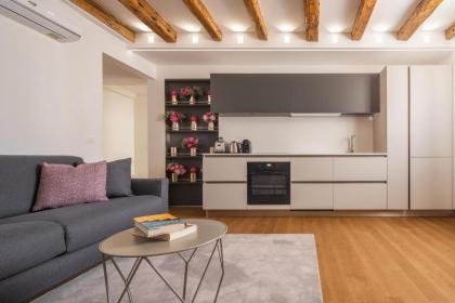 Ruga Bella Apartments R&R - image 30