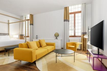 Palazzo Dei Fiori by Room Mate - image 25