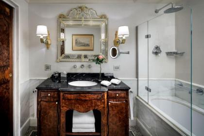 Hotel Danieli Venice - image 25