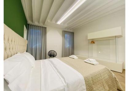 Sweet Time Venice Luxury San Marco Frezzaria apt! - image 21